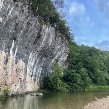 Echo Bluff State Park Lodge - Hotels Near Me - Eminence, Missouri