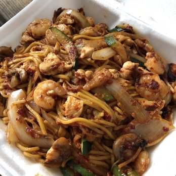 Ocean Buffet - My hibachi to-go- holy moly that hit the spot, perfect garlic and spicy noodles with everything I enjoy in it - Buffets Near Me - Saint Robert, Missouri