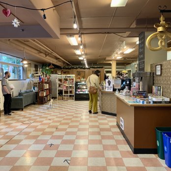 Nielsen's Pastries - the inside of a store - Bakeries Near Me - Seattle, Washington Nielsen's Pastries - the inside of a store - Bakeries Near Me - Seattle, Washington