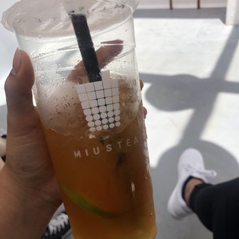 Miu's Tea - Iced Shaken Mango Black Tea Lemonade - Bubble Tea Near Me - South Miami, Florida Miu's Tea - Iced Shaken Mango Black Tea Lemonade - Bubble Tea Near Me - South Miami, Florida