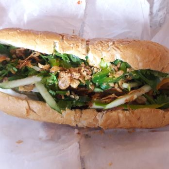 Roll Play - Banh mi with fried egg, pork belly, veggies - Vietnamese Near Me - Vienna, Virginia