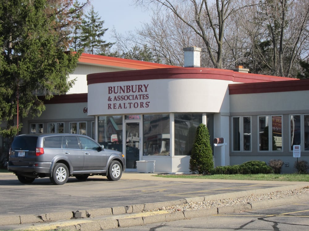 Bunbury & Associates Realtors - property management company in Middleton, WI