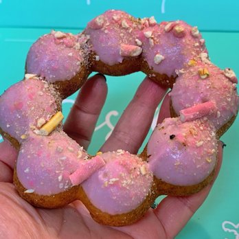 Dochi - Strawberry Pocky - Donuts Near Me - Seattle, Washington