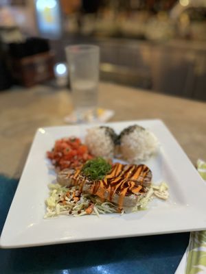 Umekes Fish Market Bar & Grill by null