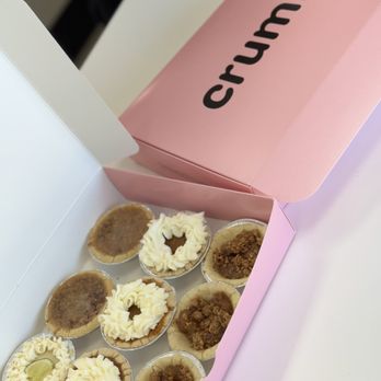 Crumbl - Valencia - Bakeries Near Me - Valencia, California Crumbl - Valencia - Bakeries Near Me - Valencia, California