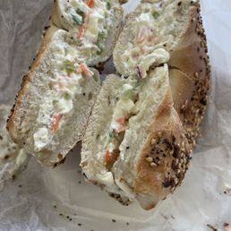 This should have been an egg bagel with scallion cream cheese