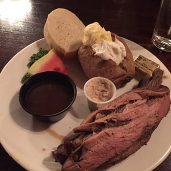 Quincys - 11 oz serloin - Steakhouses Near Me - Leadville, Colorado