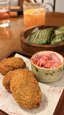 Chatti by Regi Mathew by null