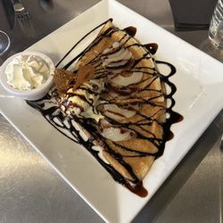 Crêperie Moderne Ar Preti Metz Centre - Le belle Helen sweet crepe