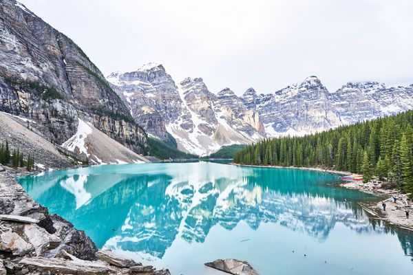 Moraine Lake by null