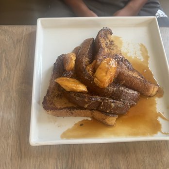 Napa on Providence - Bananas Foster French Toast - New American Near Me - Charlotte, North Carolina Napa on Providence - Bananas Foster French Toast - New American Near Me - Charlotte, North Carolina