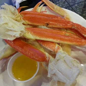 Royal Buffet - Bring 2 plates to the line on lobster days (Wed & Fri). You can get a plate each of crab and lobster per trip - Buffets Near Me - Hoffman Estates, Illinois