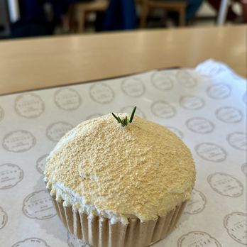 Basquia Bakery - Bakeries Near Me - Daly City, California