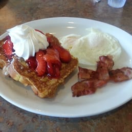 STRAWBERRY French Toast STRAWBERRY French Toast