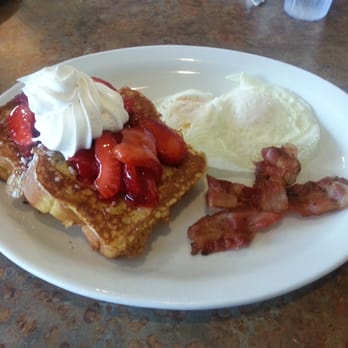 Perkins American Food - STRAWBERRY French Toast - Bakeries Near Me - Lawrence, Kansas Perkins American Food - STRAWBERRY French Toast - Bakeries Near Me - Lawrence, Kansas