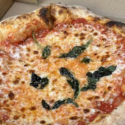 margherita pizza margherita pizza