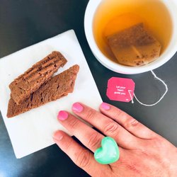 Rosengrens Skafferi - Follow your heart tea and chocolate biscuits, July 2019