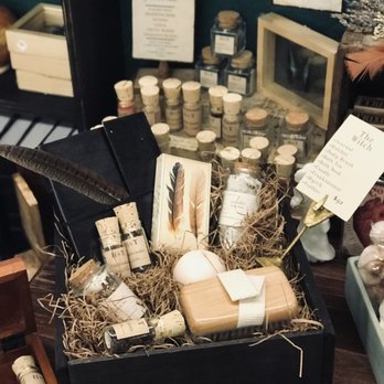 Hare & Trove - Gift Shops Near Me - Los Angeles, California