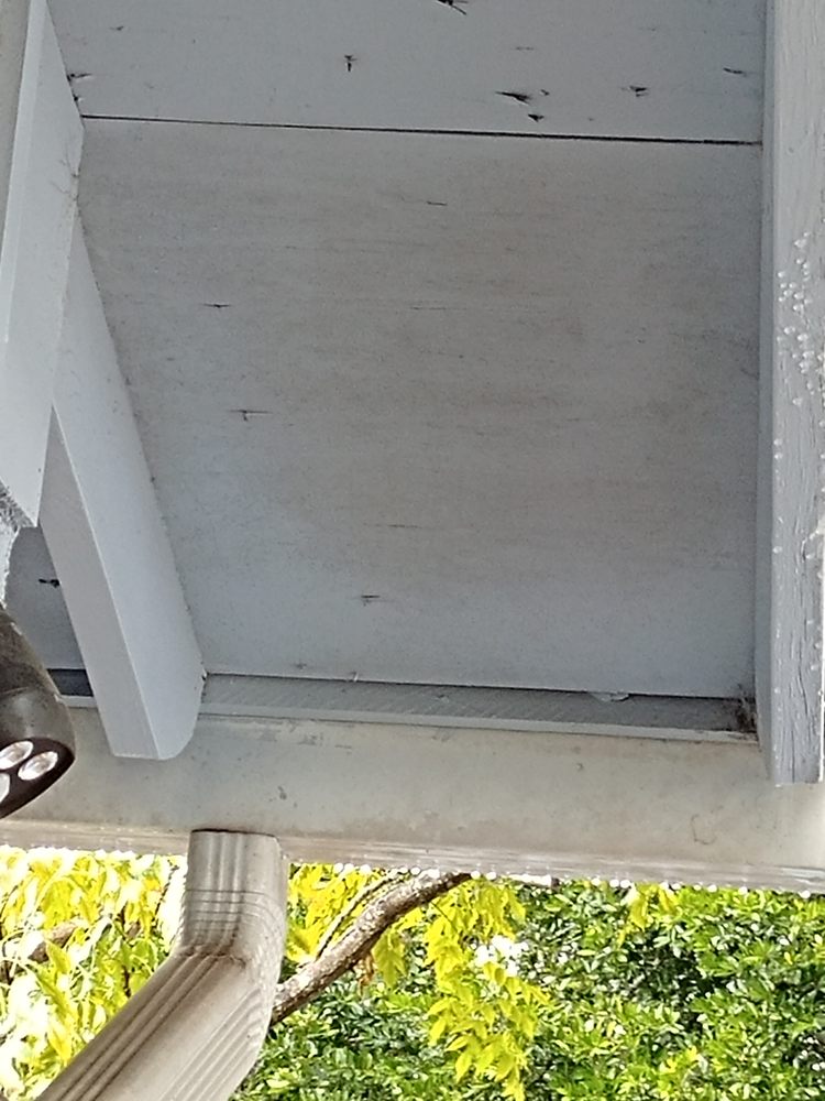 Slide of Gold Key Roofing