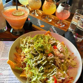 Bar Poca Madre - Nacho Papi, margarita flight. - Mexican Near Me - Burr Ridge, Illinois