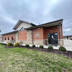Bloom Seven Mile Dispensary - Bloom Seven Mile exterior