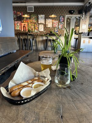 Rosamunde Sausage Grill by null