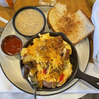 Brekki Brekki - Fried Chicken Hash - Breakfast & Brunch Near Me - Albuquerque, New Mexico Brekki Brekki - Fried Chicken Hash - Breakfast & Brunch Near Me - Albuquerque, New Mexico
