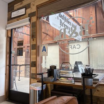 Bubbles & Brews Cafe - Front entrance - Bakeries Near Me - Alpine, California