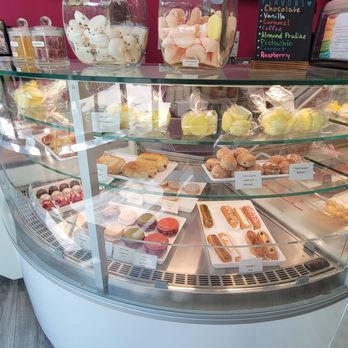 Le Macaron French Pastries - Display - June 2024 - Coffee & Tea Near Me - Gaithersburg, Maryland