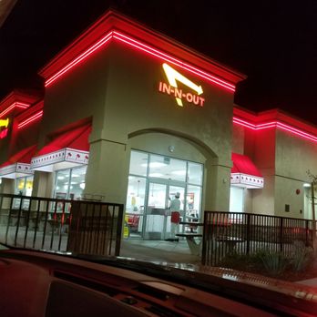 In-N-Out Burger - Burgers Near Me - Vallejo, California