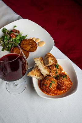 Barrotta’s Supper Club by null