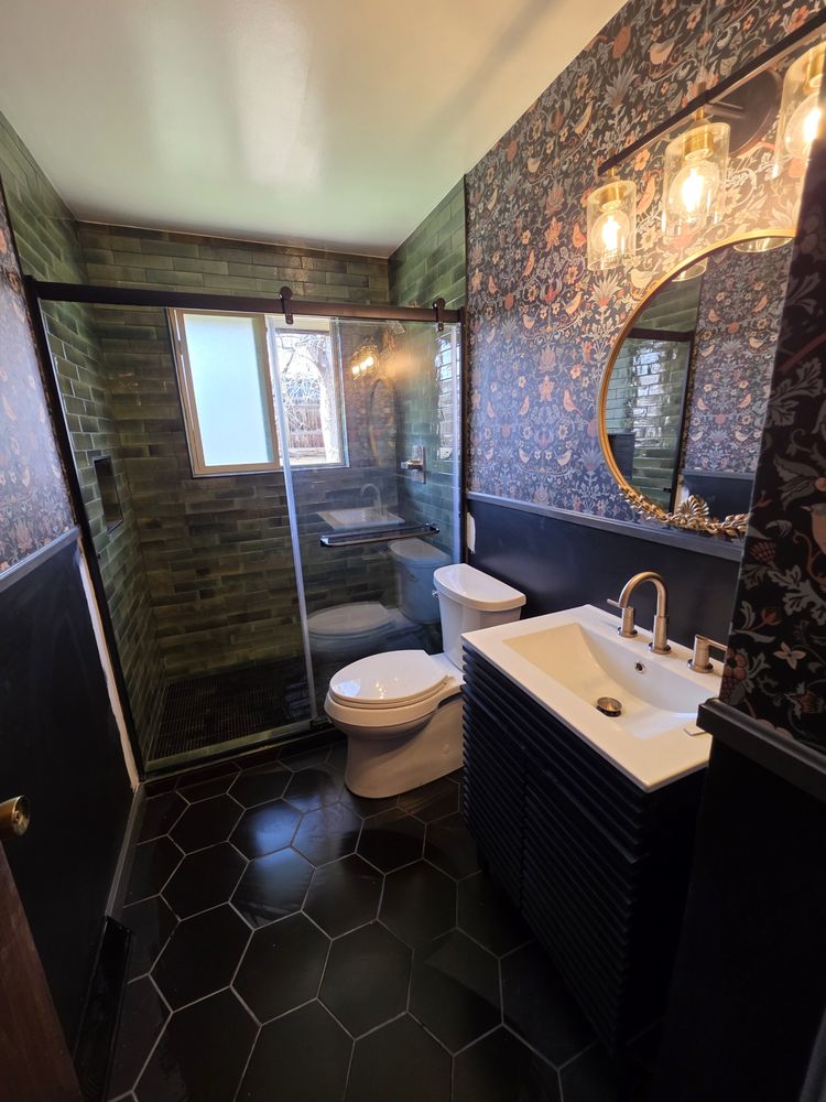 Slide of Midwest Plumbing