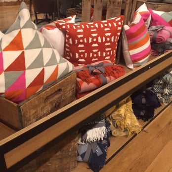 West Elm - Furniture Stores Near Me - Toronto, Ontario West Elm - Furniture Stores Near Me - Toronto, Ontario