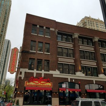 Giordano's - Pizza Near Me - Chicago, Illinois Giordano's - Pizza Near Me - Chicago, Illinois