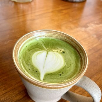 Plantoem - Honey Matcha Latte - Cafes Near Me - Honolulu, Hawaii