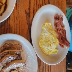 02.07.25 scramble eggs and bacon