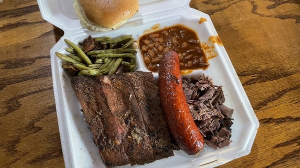 AT JL Smokehouse by null