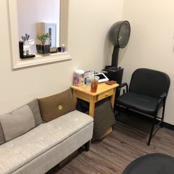 Melaney Salon
