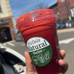 It's Only Natural Market - Purify- beets,celery, apple, ginger, lemon