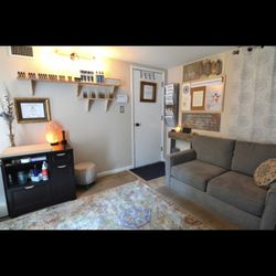 Blue Circle Healing Arts Studio - Reception