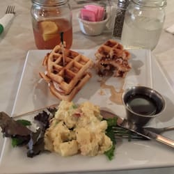 State 48 Tavern - Chicken N Waffles