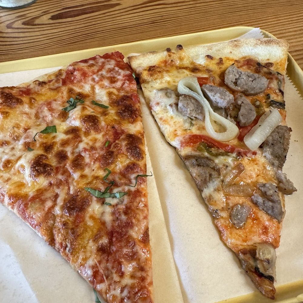 Crispy's Springfield Gallery - Pizza Special - Pizza Near Me - Jacksonville, Florida Crispy's Springfield Gallery - Pizza Special - Pizza Near Me - Jacksonville, Florida