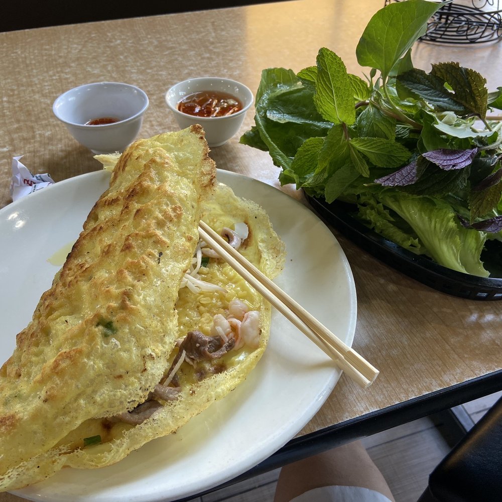 Banh Xeo with pork, shrimp, and squid Banh Xeo with pork, shrimp, and squid