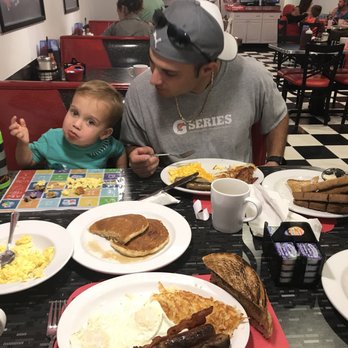 Dave's Diner - Breakfast & Brunch Near Me - Erie, Pennsylvania Dave's Diner - Breakfast & Brunch Near Me - Erie, Pennsylvania