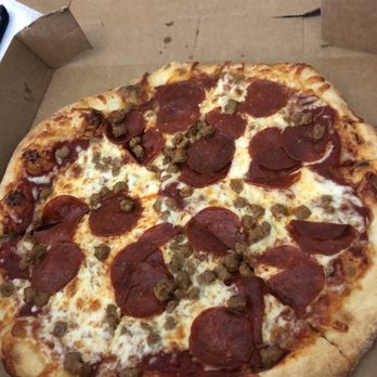 Napoli Pizza - This is a "meat lovers". I've seen more meat on an impossible whopper!!! - Pizza Near Me - Daytona Beach, Florida Napoli Pizza - This is a "meat lovers". I've seen more meat on an impossible whopper!!! - Pizza Near Me - Daytona Beach, Florida