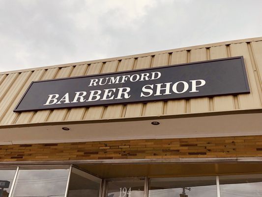 Lanni's Rumford Barber Salon
