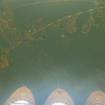 Grand Central Terminal - Ceilings in the great hall depict celestial themes - Landmarks & Historical Buildings Near Me - New York, New York Grand Central Terminal - Ceilings in the great hall depict celestial themes - Landmarks & Historical Buildings Near Me - New York, New York