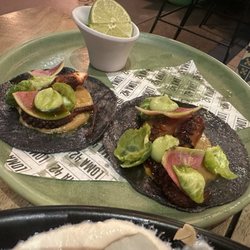 Loma 42 - Pulpo tacos