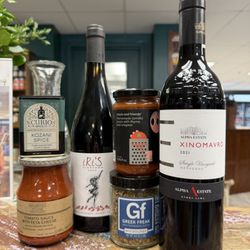 Pour Richards Wine & Spirits