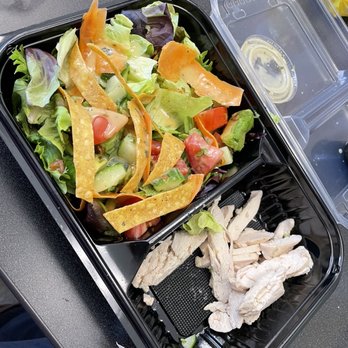 Marlow's Tavern - Chicken tortilla salad - New American Near Me - Orlando, Florida Marlow's Tavern - Chicken tortilla salad - New American Near Me - Orlando, Florida